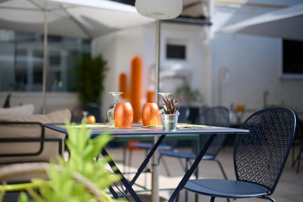 The Originals Boutique, Hotel La Colonne De Bronze, Saint-Valery-Sur-Somme Bagian luar foto