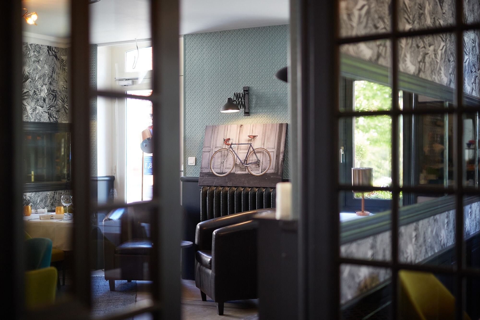 The Originals Boutique, Hotel La Colonne De Bronze, Saint-Valery-Sur-Somme Bagian luar foto